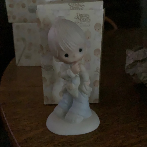 Precious Moments figurine ‘Smile God loves you’ - Picture 1 of 3